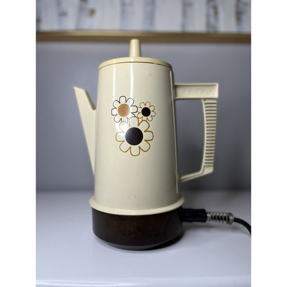 Regal Accents Vintage 97s Regal Poly Perk Coffee Pot Electric Percolator 48 Cup W Daisies